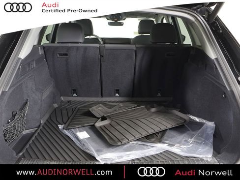 Certified 2025 Audi Q5 Premium w/ 19" Wheel Package image 14