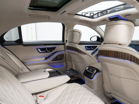 Certified 2023 Mercedes-Benz S 500 4MATIC image 23