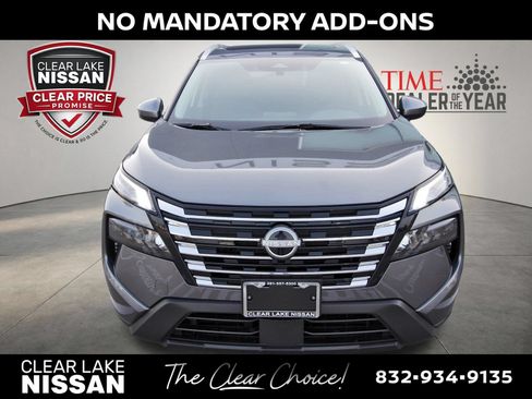 Certified 2026 Nissan Rogue SV w/ SV Premium Package FWD image 2