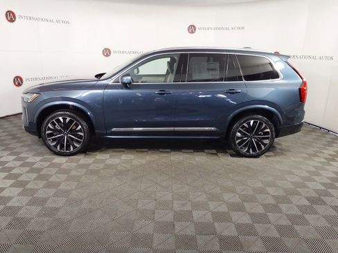 New 2026 Volvo XC90 B5 Plus w/ Protection Package AWD/4WD image 8
