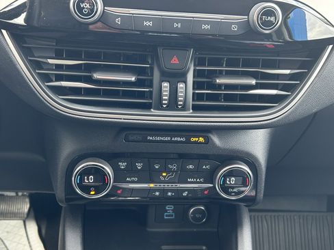 Used 2021 Ford Escape SEL image 28