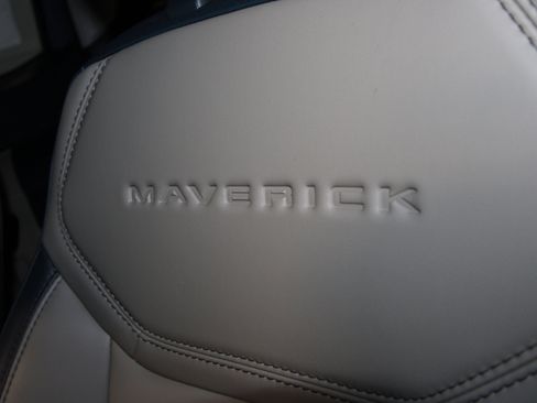 New 2026 Ford Maverick Lariat image 16