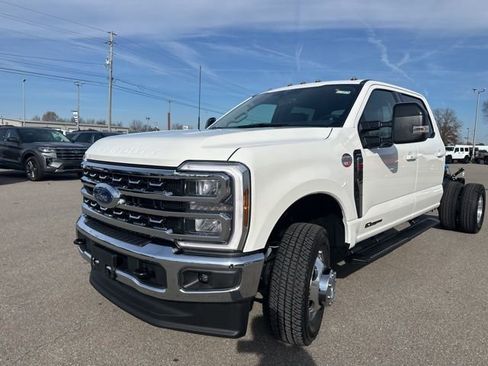 New 2026 Ford F350 4x4 Crew Cab DRW Super Duty image 26