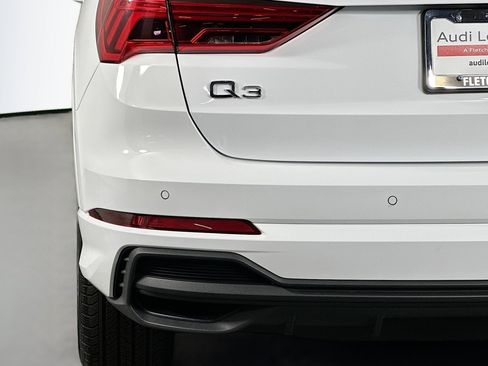 Used 2025 Audi Q3 2.0T Premium w/ Convenience Package image 17