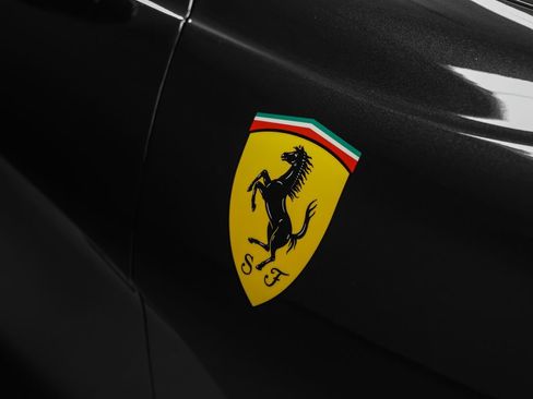 Certified 2022 Ferrari 812 GTS RWD image 11