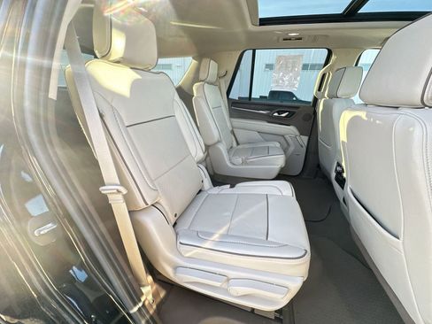 Used 2023 GMC Yukon Denali image 28