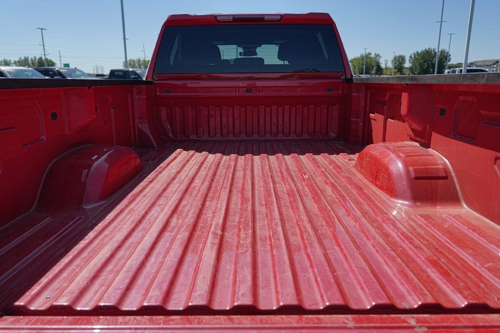 Used 2025 Chevrolet Silverado 2500 LT w/ Convenience Package AWD/4WD image 16