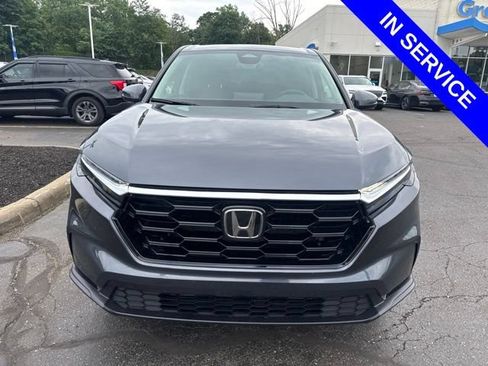 Used 2025 Honda CR-V EX image 2