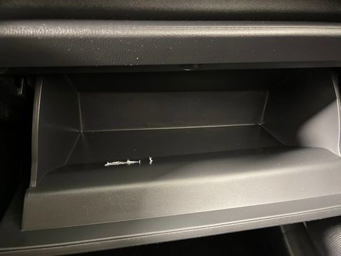 Certified 2024 Toyota RAV4 XLE image 25