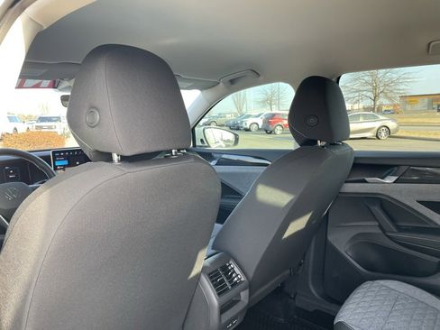 Used 2025 Volkswagen Tiguan S image 26