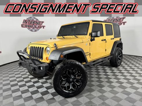 Used 2014 Jeep Wrangler Unlimited Sport w/ Quick Order Package 24S AWD/4WD image 1