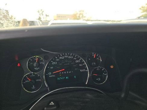 Used 2021 Chevrolet Express 3500 w/ Driver Convenience Package image 12