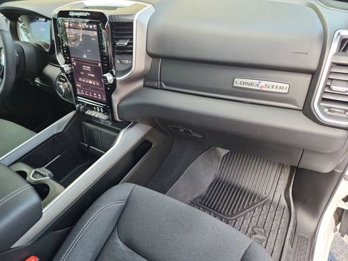 Used 2025 RAM 1500 Lone Star image 28
