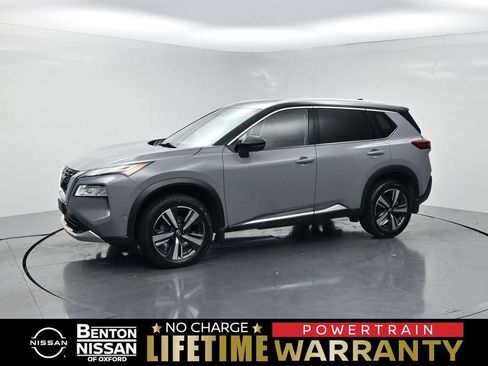 Used 2023 Nissan Rogue Platinum w/ Platinum Premium Package AWD/4WD image 1