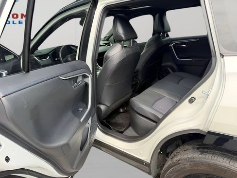 Used 2021 Toyota RAV4 XSE AWD/4WD image 29