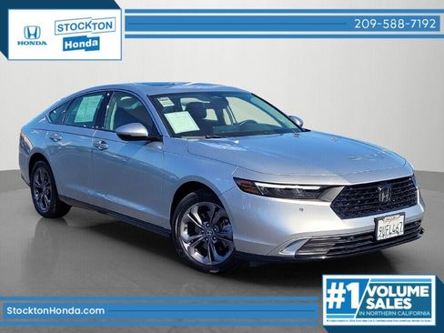 Certified 2025 Honda Accord EX-L image 1