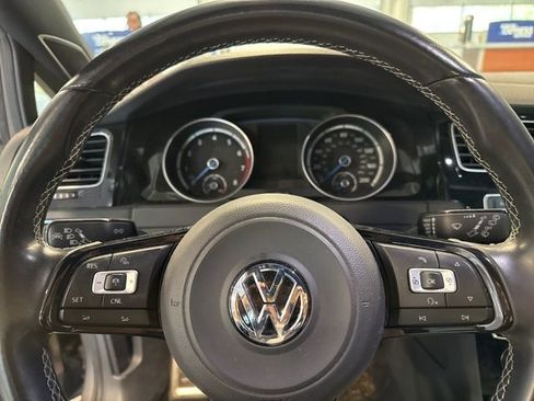 Used 2017 Volkswagen Golf R 4-Door AWD/4WD image 3