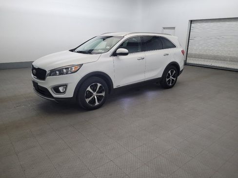 Used 2018 Kia Sorento EX AWD/4WD image 2