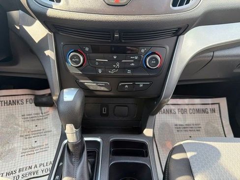 Used 2017 Ford Escape SE AWD/4WD image 23