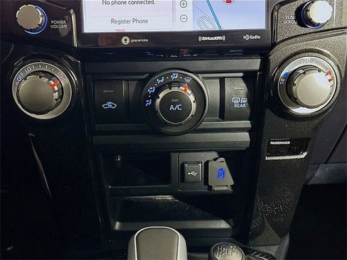 Used 2022 Toyota 4Runner TRD Off-Road Premium image 19