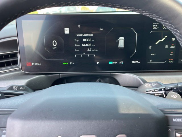 Used 2024 Kia EV9 GT-Line AWD/4WD image 41