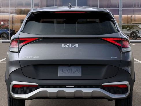 New 2025 Kia Sportage LX image 13