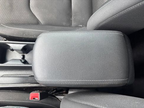 Used 2018 Hyundai Elantra GT FWD image 22