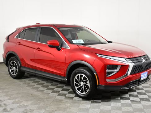 Used 2022 Mitsubishi Eclipse Cross ES AWD/4WD image 4