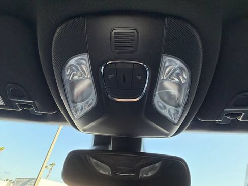 Used 2024 Jeep Compass Latitude AWD/4WD image 26