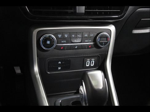 Used 2020 Ford EcoSport Titanium AWD/4WD image 14