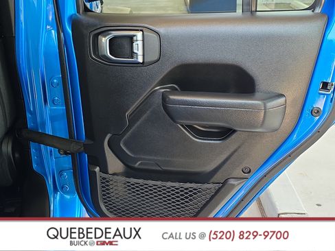 Used 2025 Jeep Wrangler Unlimited Sport AWD/4WD image 27