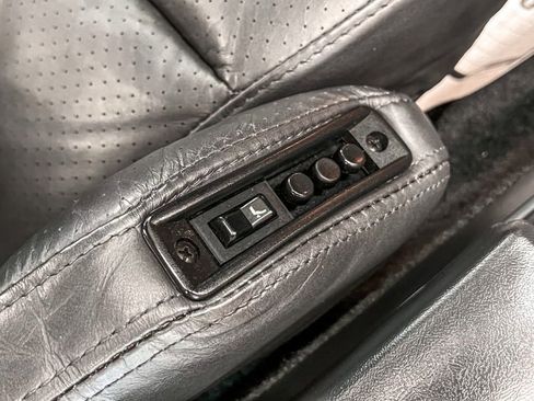 Used 1986 Chevrolet Corvette Convertible image 70