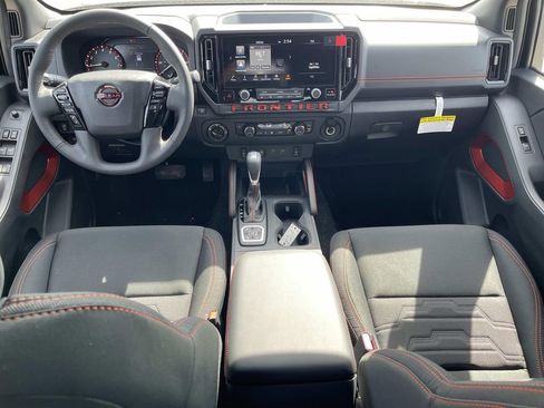 New 2026 Nissan Frontier PRO-4X w/ Tow Package AWD/4WD image 15