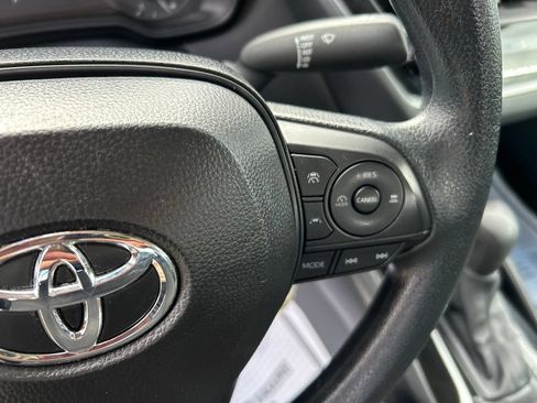 Used 2025 Toyota Corolla LE FWD image 26