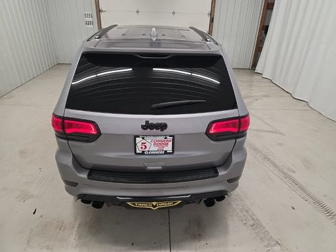 Used 2020 Jeep Grand Cherokee Trackhawk AWD/4WD image 5