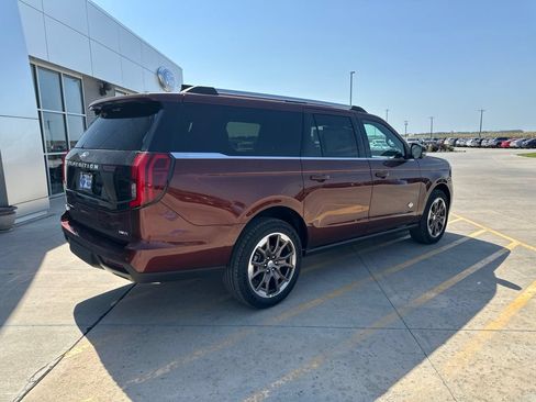New 2027 Ford Expedition Max King Ranch AWD/4WD image 8
