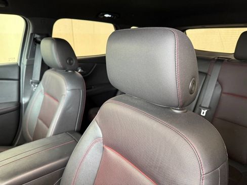 Used 2023 Chevrolet Blazer RS w/ Enhanced Convenience Package FWD image 16
