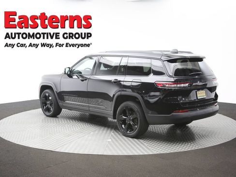 Used 2023 Jeep Grand Cherokee L Laredo AWD/4WD image 65