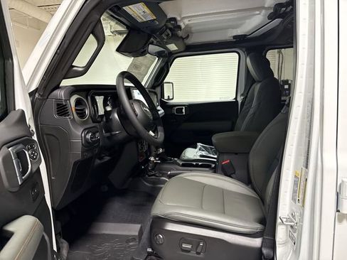 New 2026 Jeep Gladiator Mojave AWD/4WD image 19