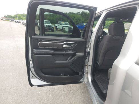 Used 2025 RAM 1500 Big Horn AWD/4WD image 23