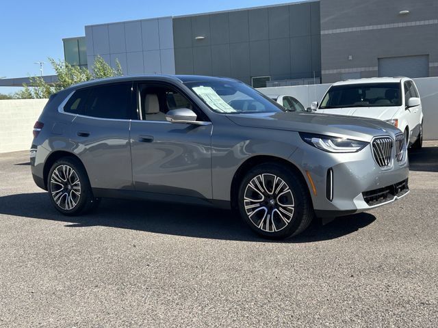 Used 2026 BMW X3 xDrive30i w/ Premium Package AWD/4WD image 4