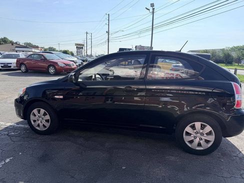 Used 2011 Hyundai Accent GS FWD image 3
