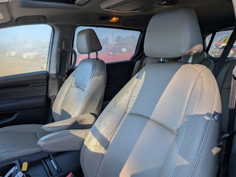 Used 2023 Honda Odyssey Touring image 15