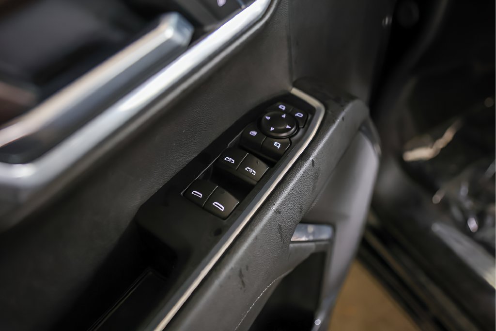 Used 2026 GMC Sierra 1500 SLT RWD image 23