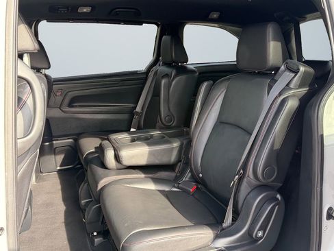 Used 2023 Honda Odyssey Sport image 13