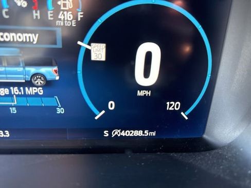 Used 2023 Ford F150 Lariat w/ Max Trailer Tow Package image 19