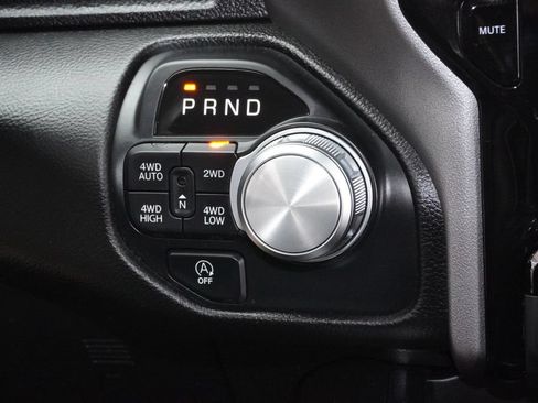 Used 2025 RAM 1500 Laramie w/ Sport Appearance Package AWD/4WD image 18