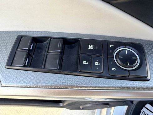 Used 2014 Lexus IS 250 w/ F-Sport Package image 12