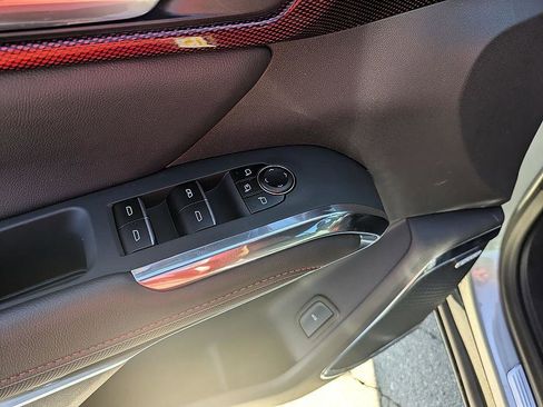 New 2026 Chevrolet Traverse RS image 13