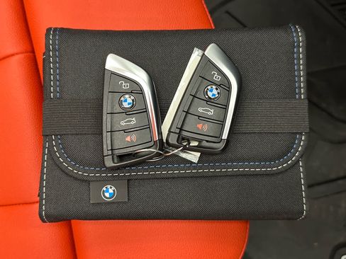 Used 2024 BMW Z4 M40i w/ Premium Package image 37